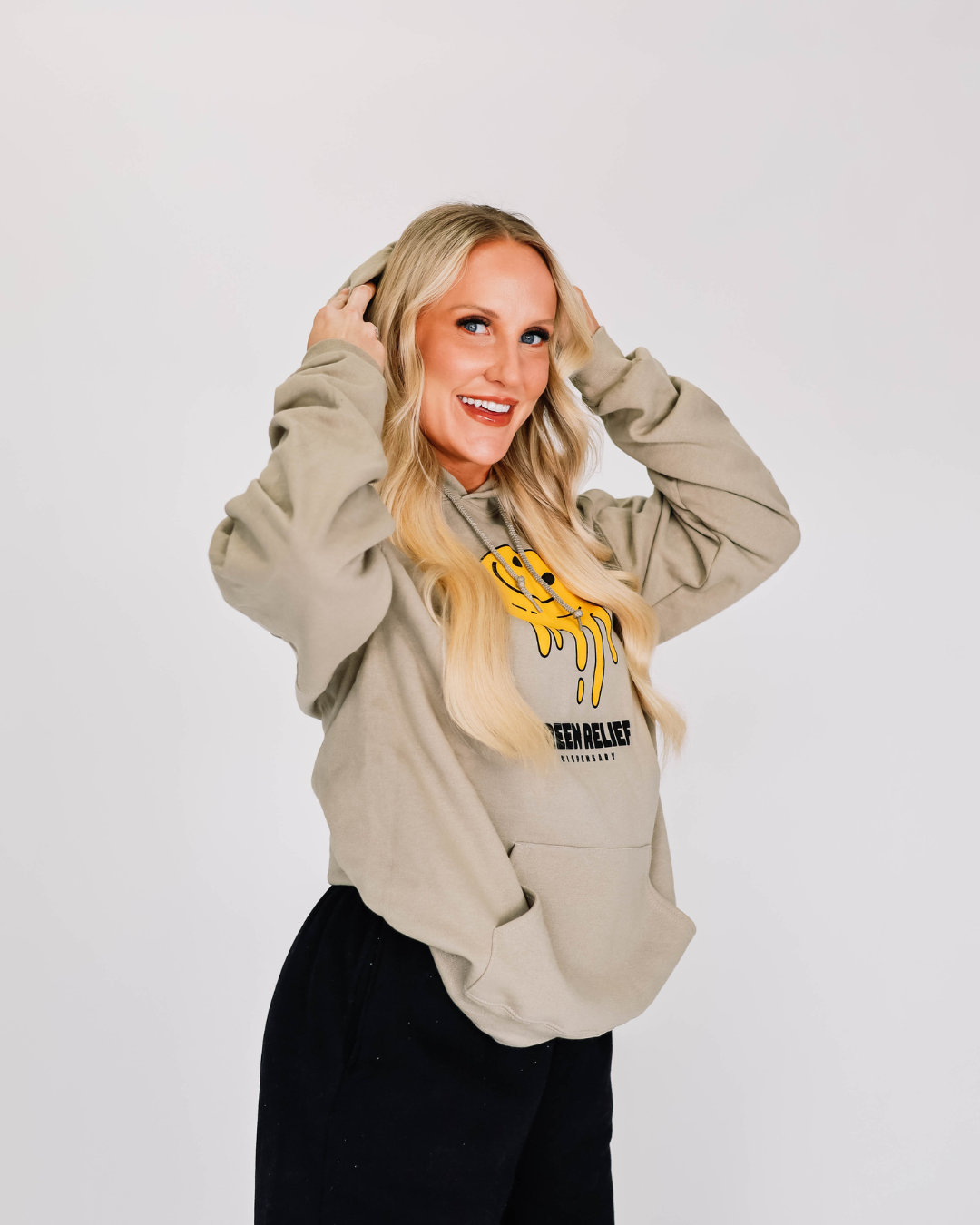 Smiley Hoodie - Tan